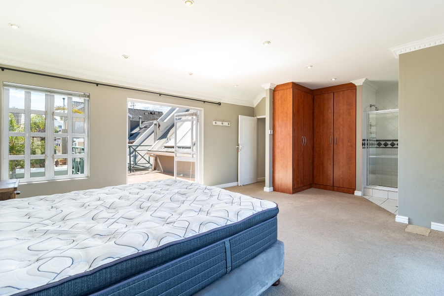 4 Bedroom Property for Sale in Zevendal Western Cape